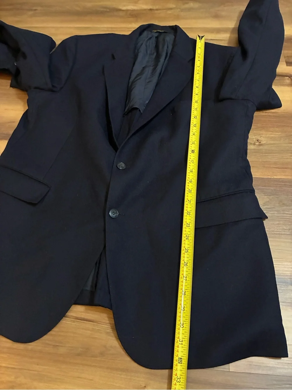 VTG Strathmore by Anderson~Little, Navy blazer classic tailored design. 100%wool